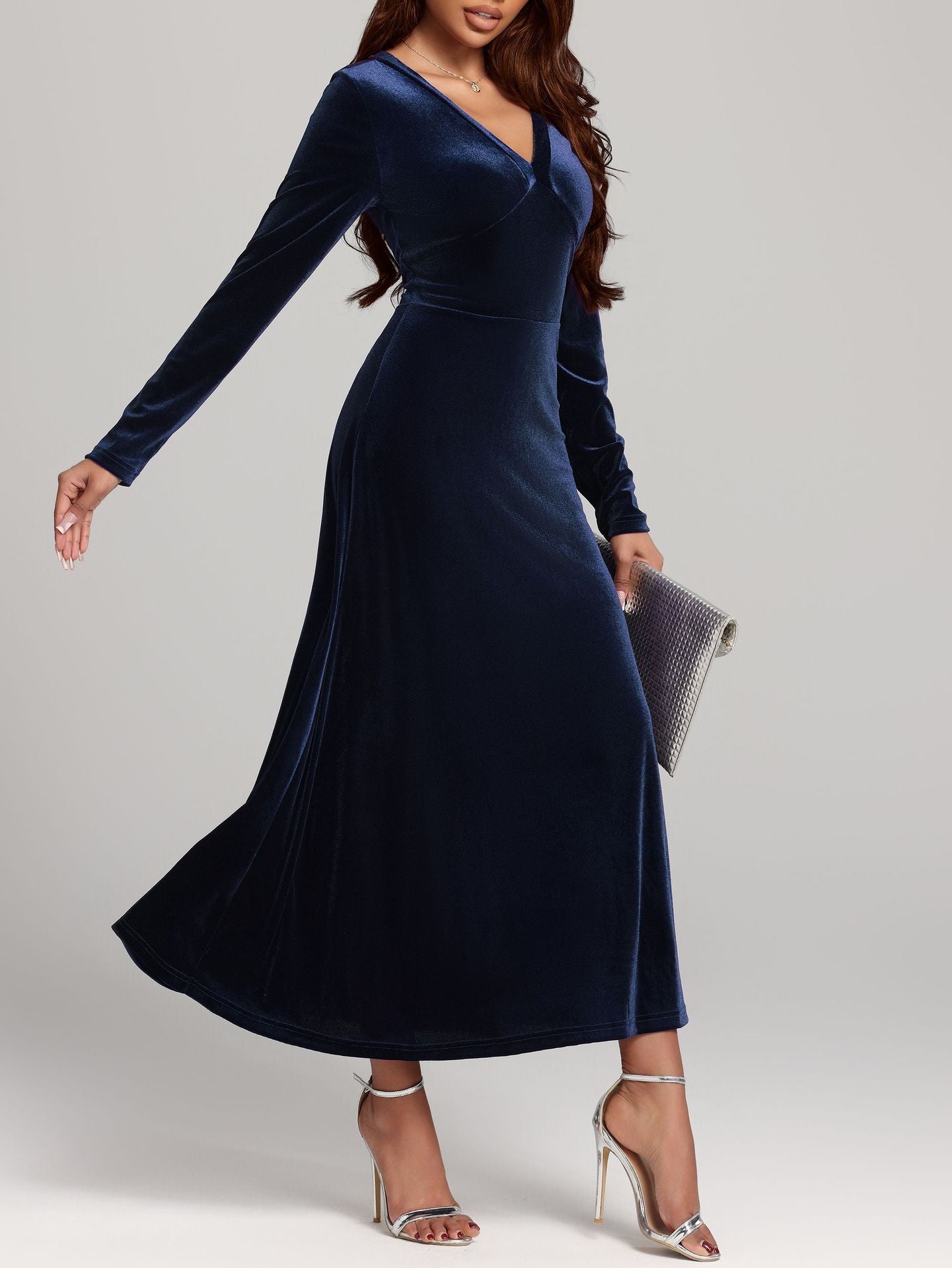 Elegant V-neck Long Sleeved Gold Velvet Evening Dress Women's Clothing - Fashionable And Comfortable Autumn And Winter Party Dress